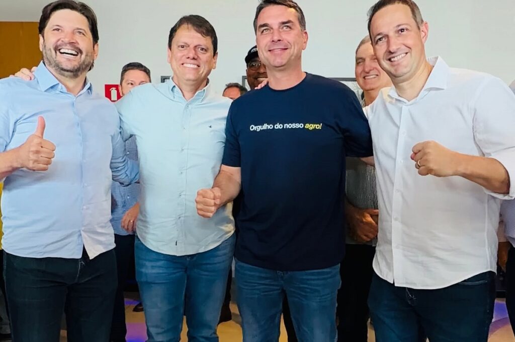 Tarcísio prega alinhamento com prefeitura e governo federal. Imagem: Divulgação Tarcísio de Freitas