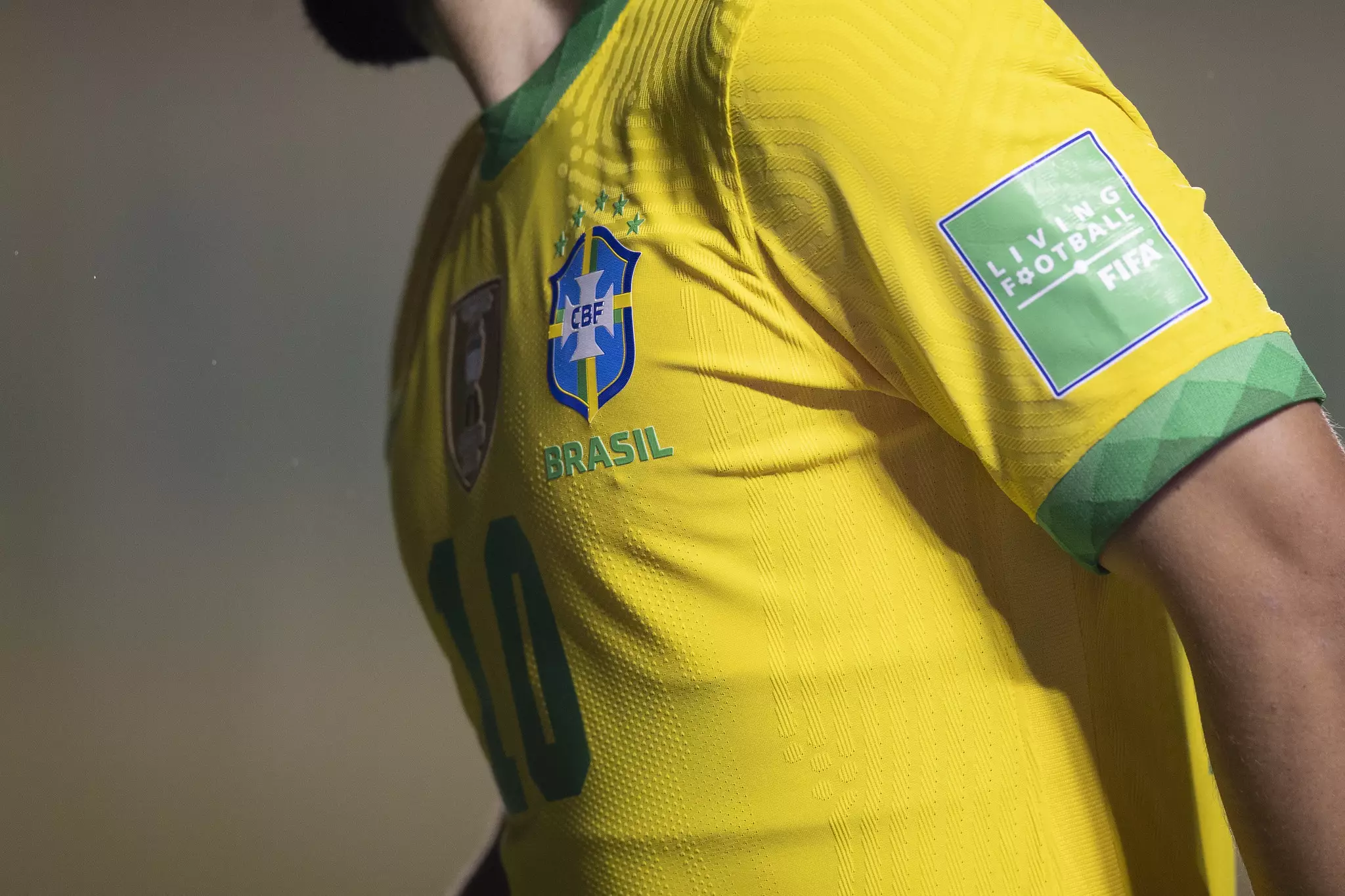 O futebol brasileiro é arte: veja um TOP 5 de países com mais jogadores do Brasil