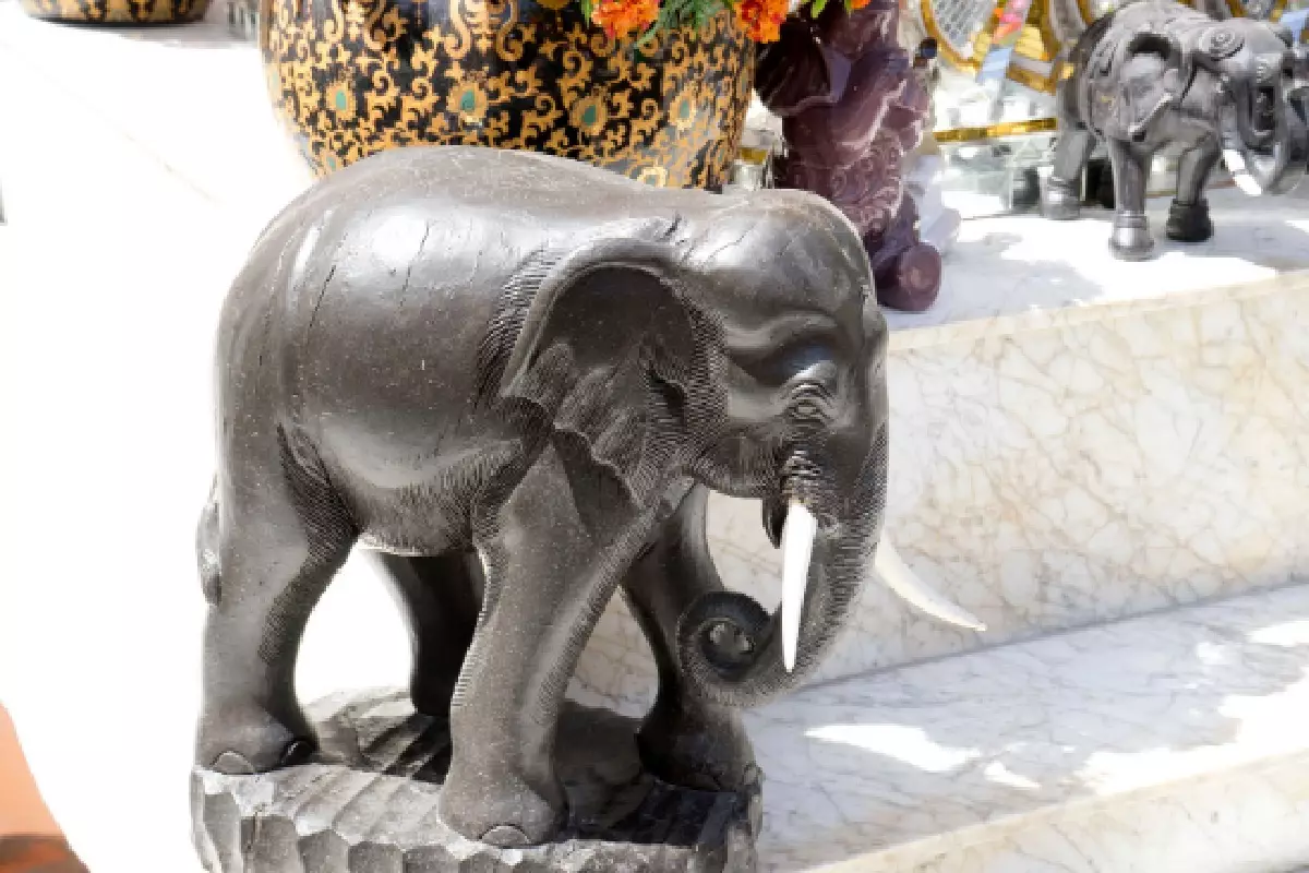 O que significa estátua de elefante? Veja motivos e entenda esta decoração (Foto: Canva Pro)